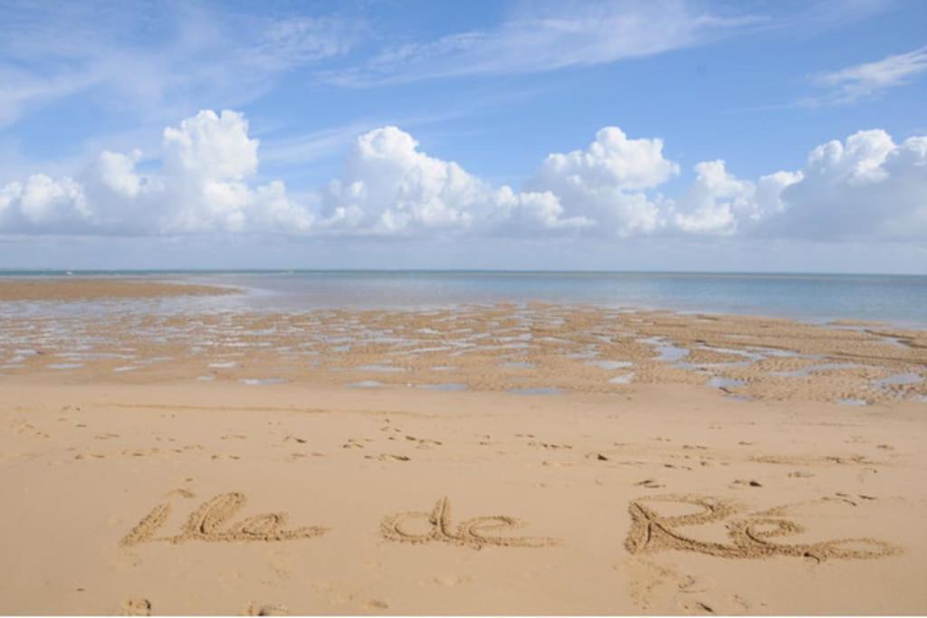 Le Clos Des Flots - La Plage La Flotte Eksteriør bilde