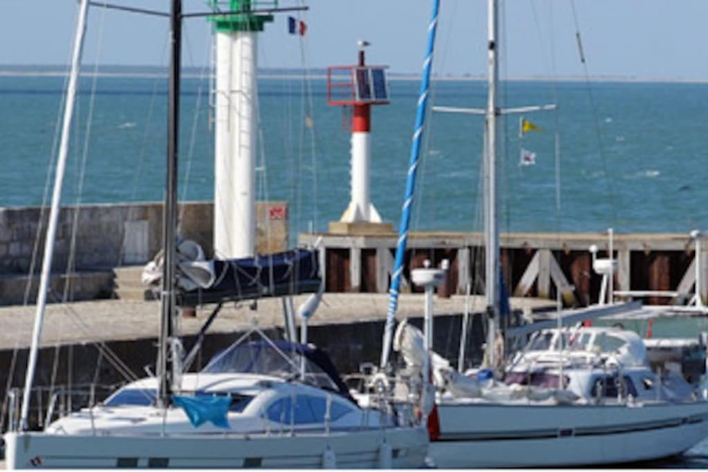 Le Clos Des Flots - La Plage La Flotte Eksteriør bilde